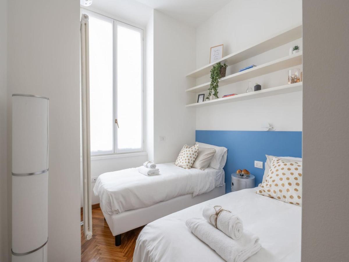 The Best Rent - Gorgeous Two-Bedroom Apartment In Porta Nuova District Мілан Екстер'єр фото